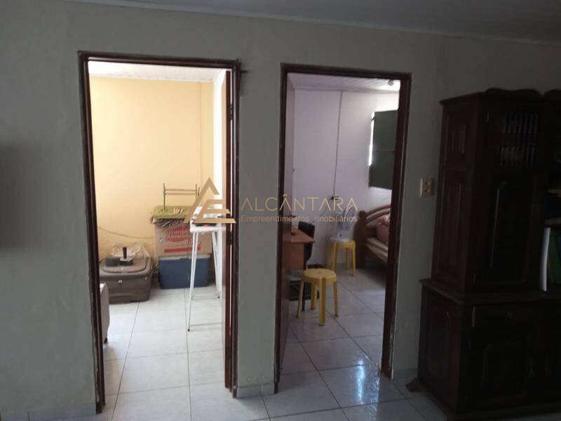 Casa à venda com 3 quartos, 185m² - Foto 5