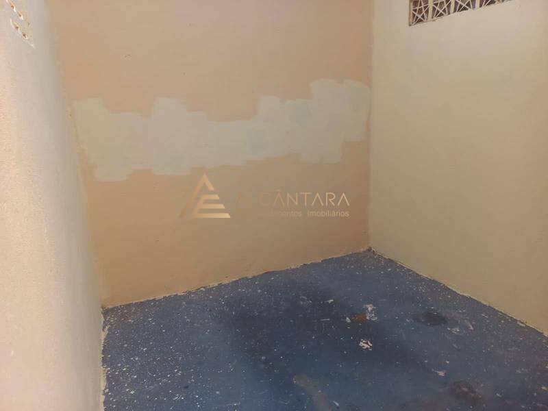 Casa à venda com 3 quartos - Foto 10