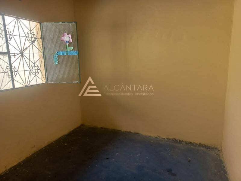 Casa à venda com 3 quartos - Foto 3