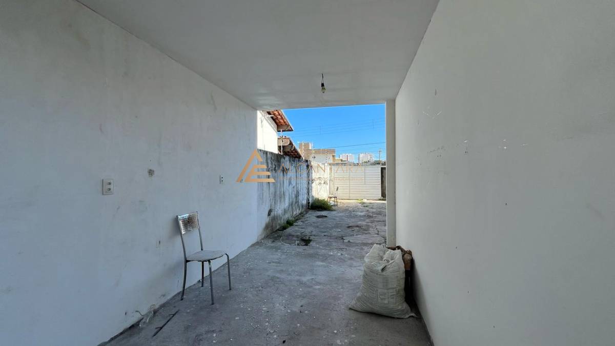 Casa de Condomínio à venda com 3 quartos, 280m² - Foto 15