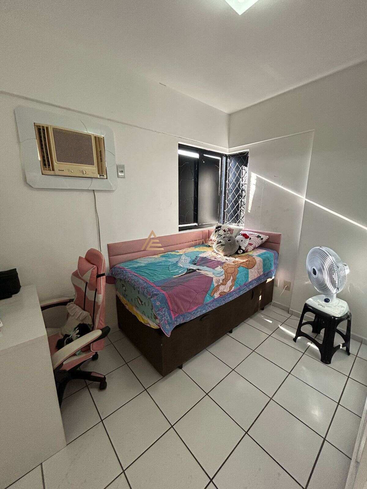 Apartamento à venda com 3 quartos, 76m² - Foto 17