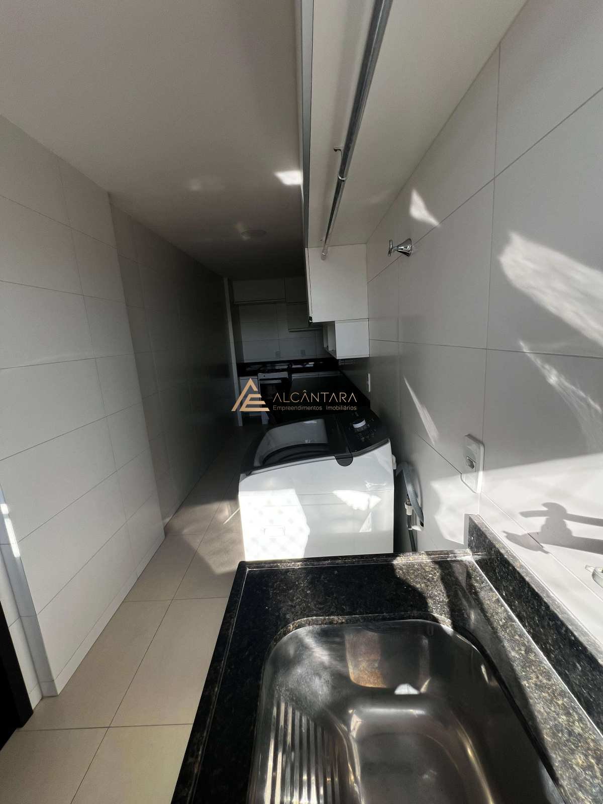 Apartamento à venda com 3 quartos, 98m² - Foto 20
