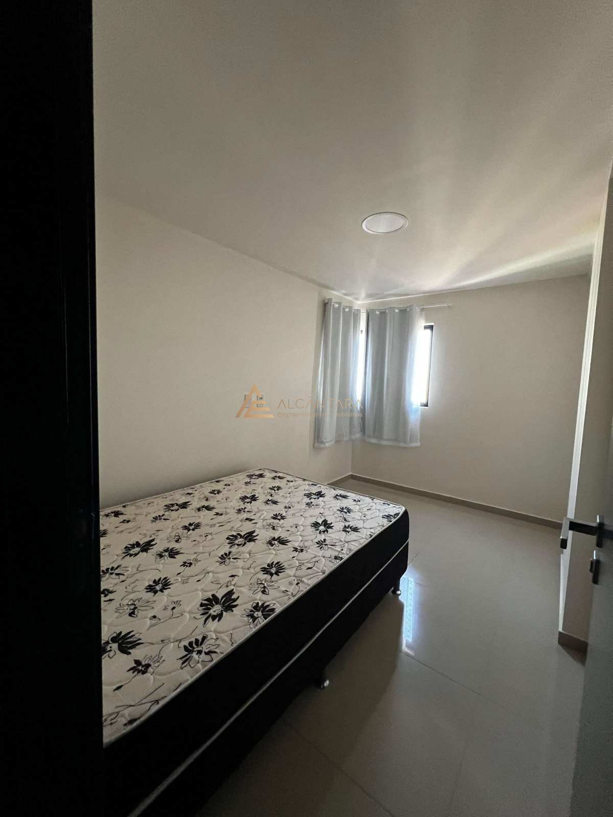 Apartamento à venda com 3 quartos, 98m² - Foto 24