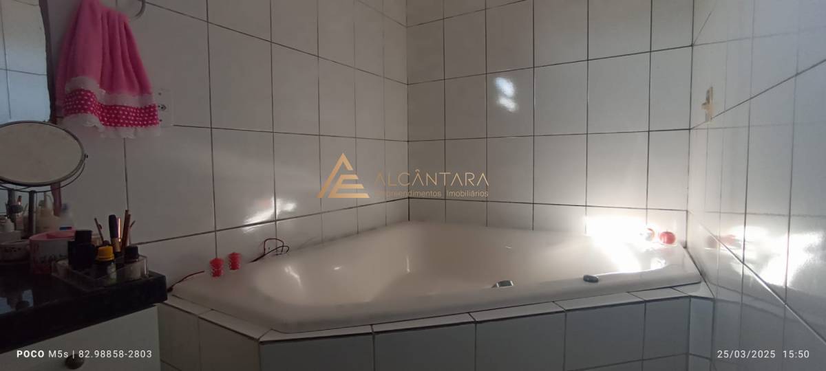 Casa à venda com 4 quartos, 141m² - Foto 12