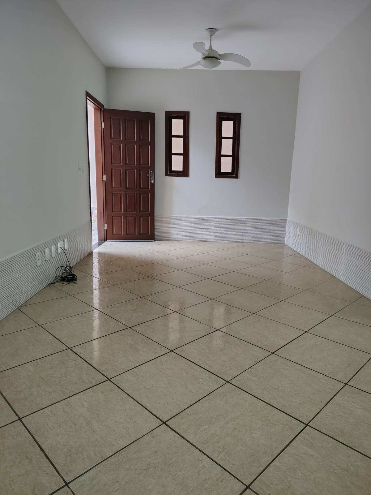 Casa à venda com 3 quartos, 131m² - Foto 19