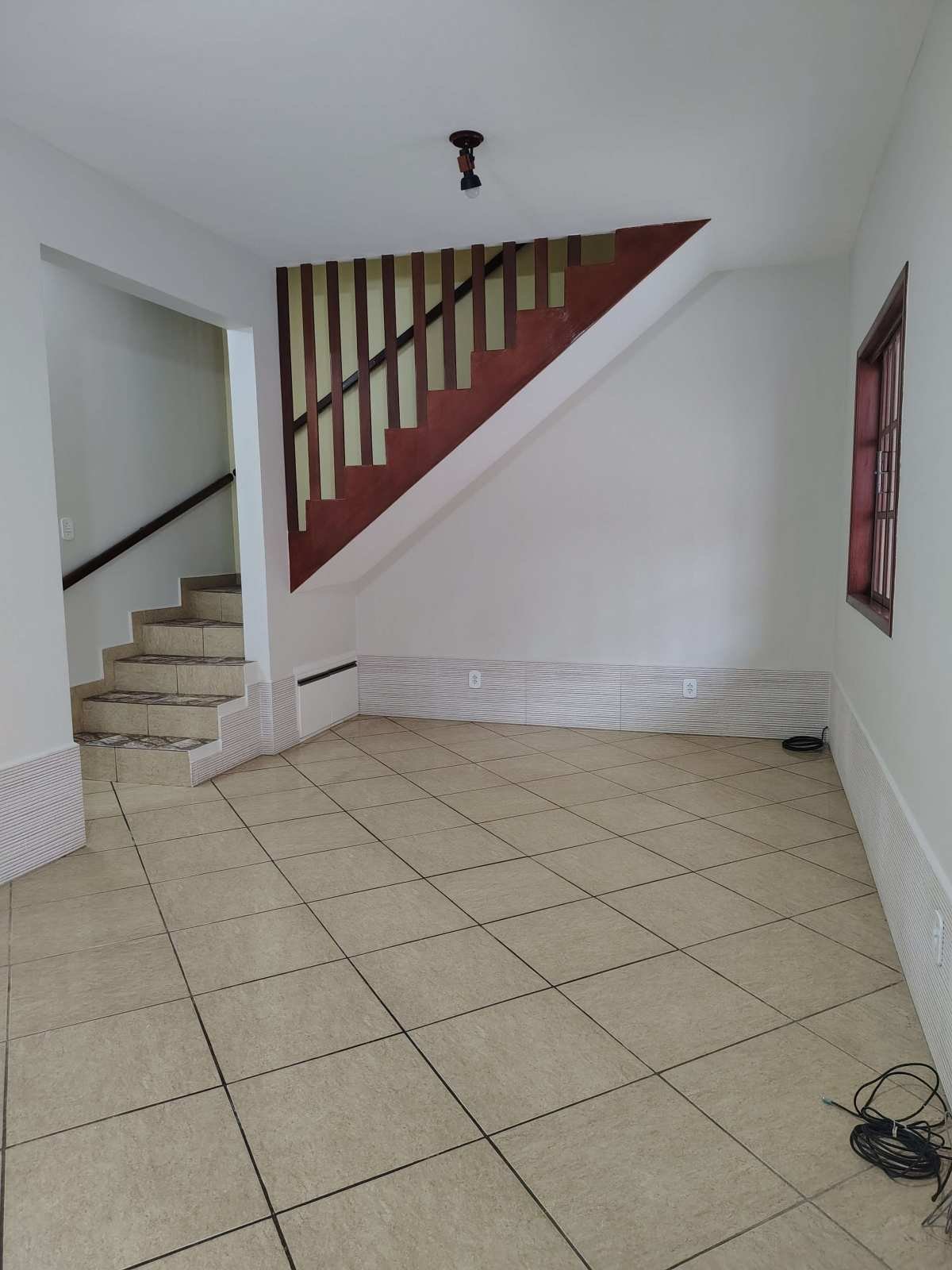 Casa à venda com 3 quartos, 131m² - Foto 18