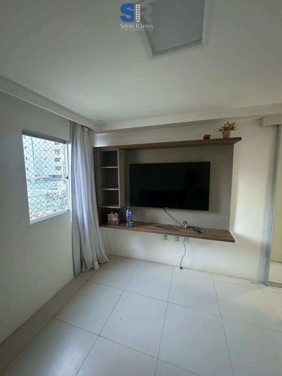 Apartamento para alugar com 2 quartos, 99m² - Foto 3