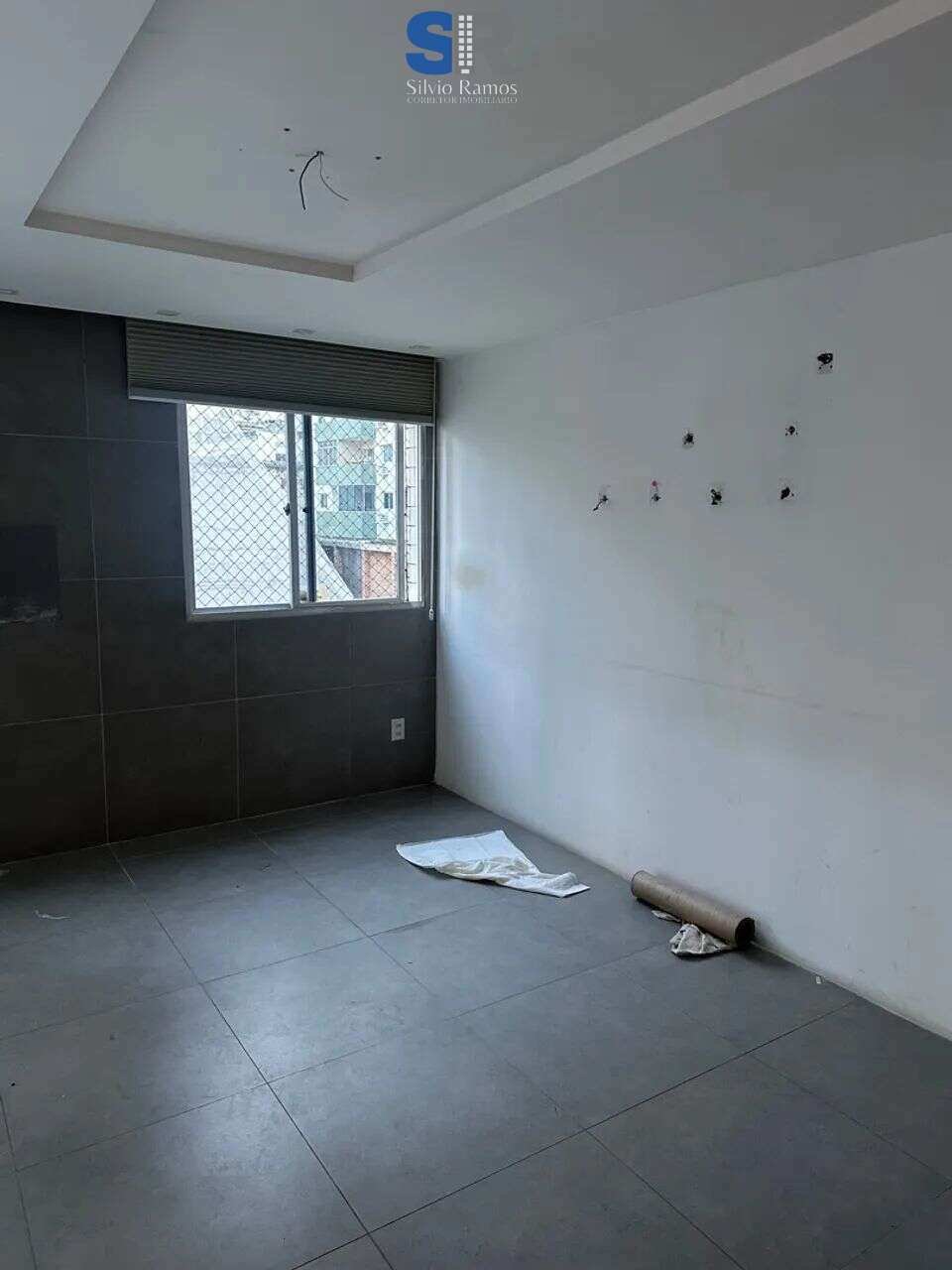 Apartamento para alugar com 2 quartos, 99m² - Foto 11