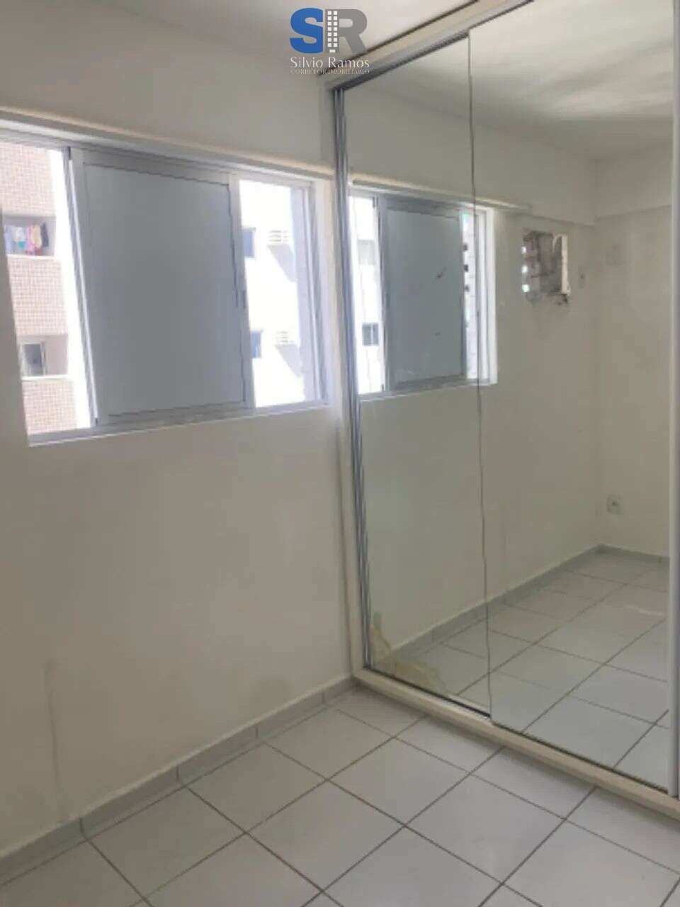Apartamento à venda com 2 quartos, 45m² - Foto 15