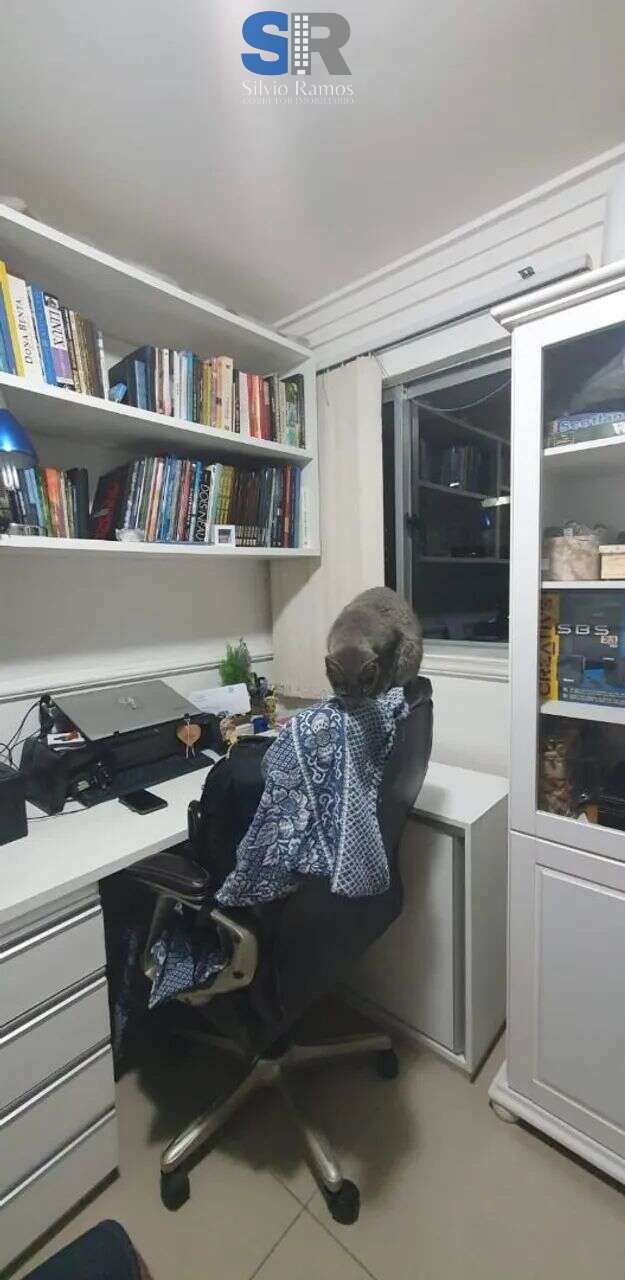 Apartamento à venda com 2 quartos, 62m² - Foto 5