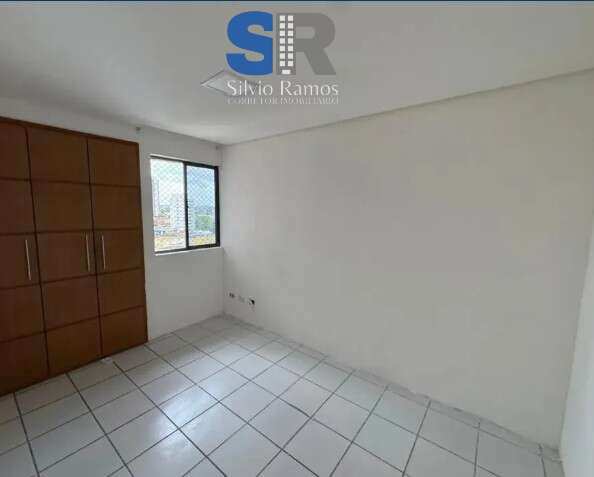Apartamento à venda com 3 quartos, 95m² - Foto 1
