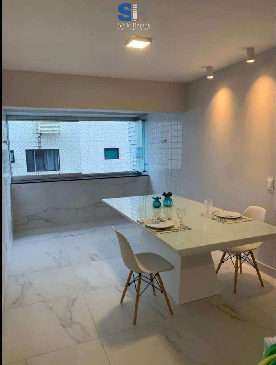 Apartamento para alugar com 3 quartos, 120m² - Foto 2