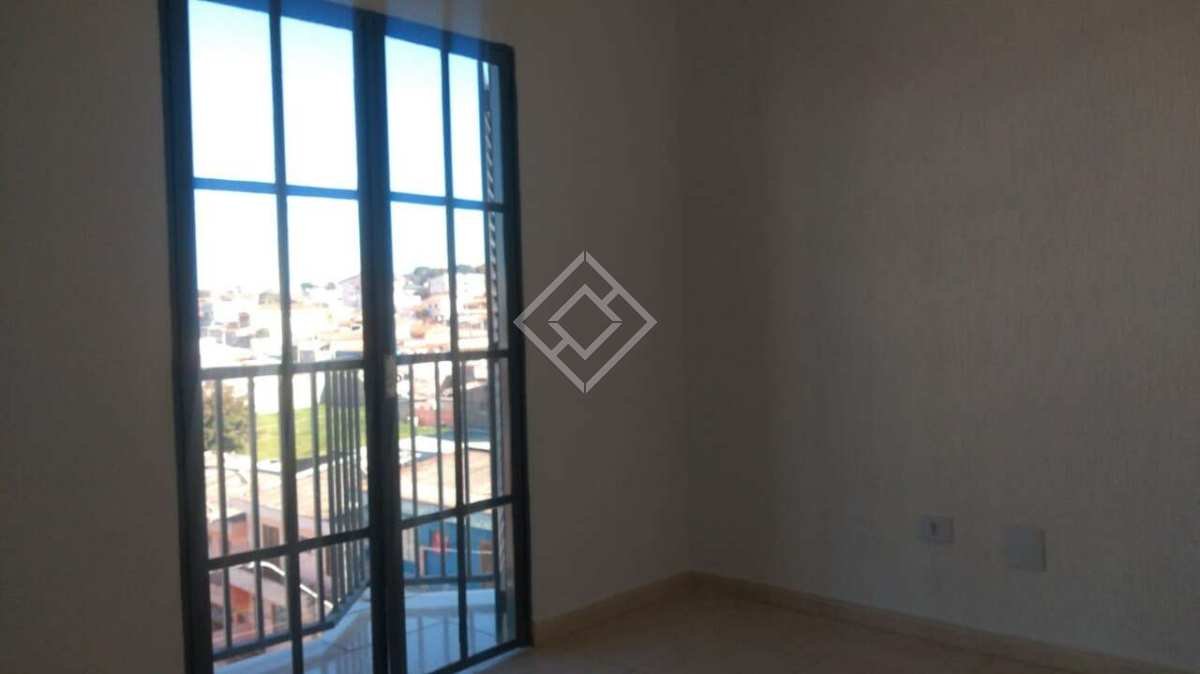 Apartamento à venda com 2 quartos, 67m² - Foto 3
