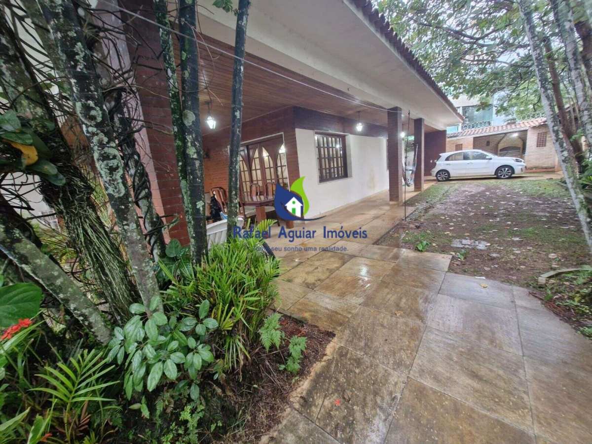 Casa à venda, com 7 quartos, 418m² - Rafael Aguiar Imóveis