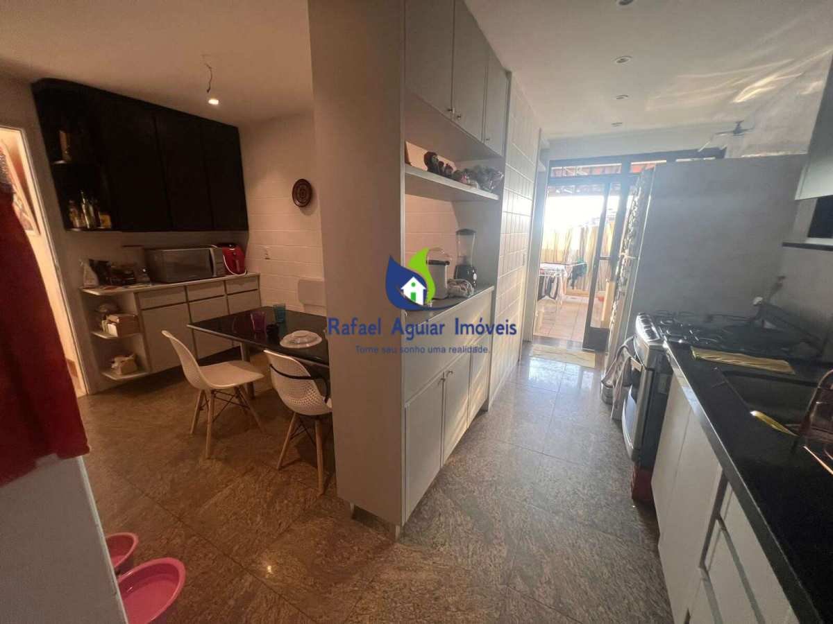 Cobertura à venda, com 3 quartos, 210m² - Rafael Aguiar Imóveis