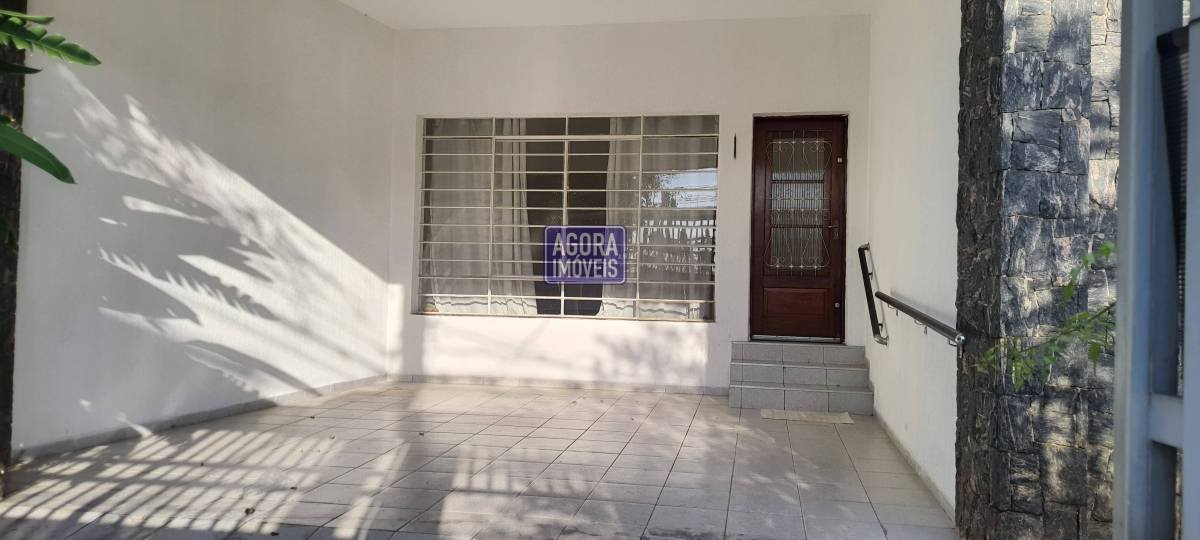 Casa à venda em São Paulo, Vila Hamburguesa, com 3 quartos, 235m²