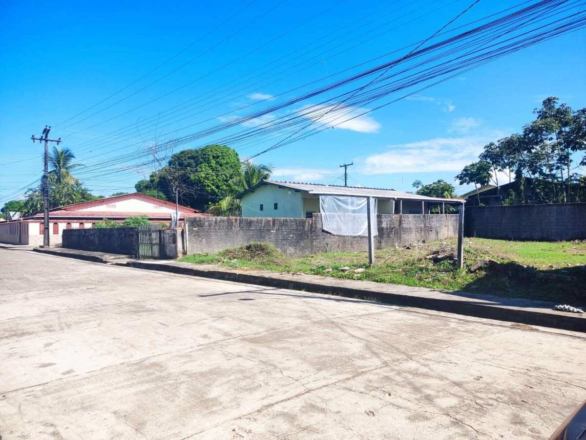 Terreno à venda - São Francisco,Terra Santa