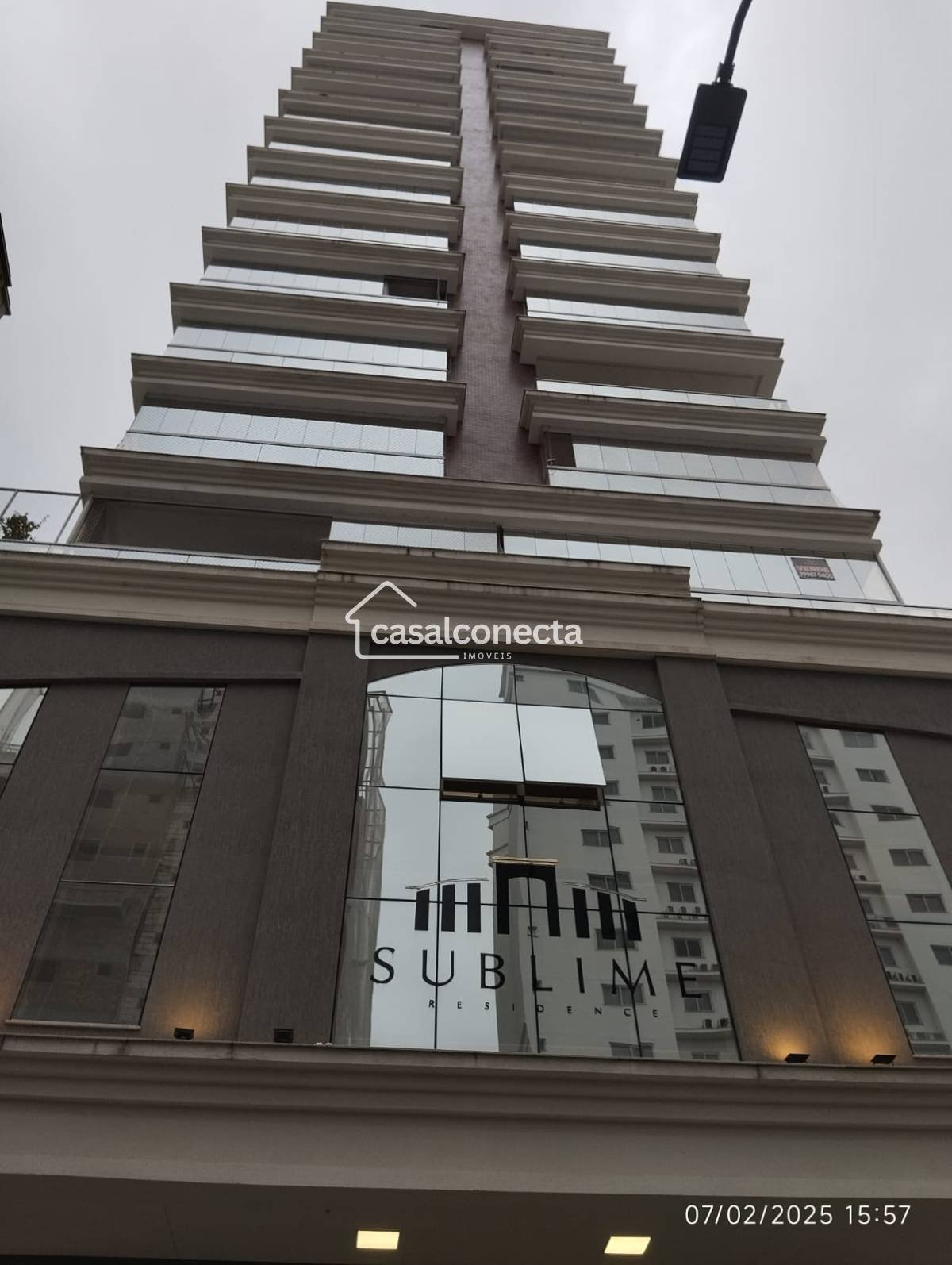 Apartamento à venda com 3 quartos, 134m² - Meia Praia,Itapema