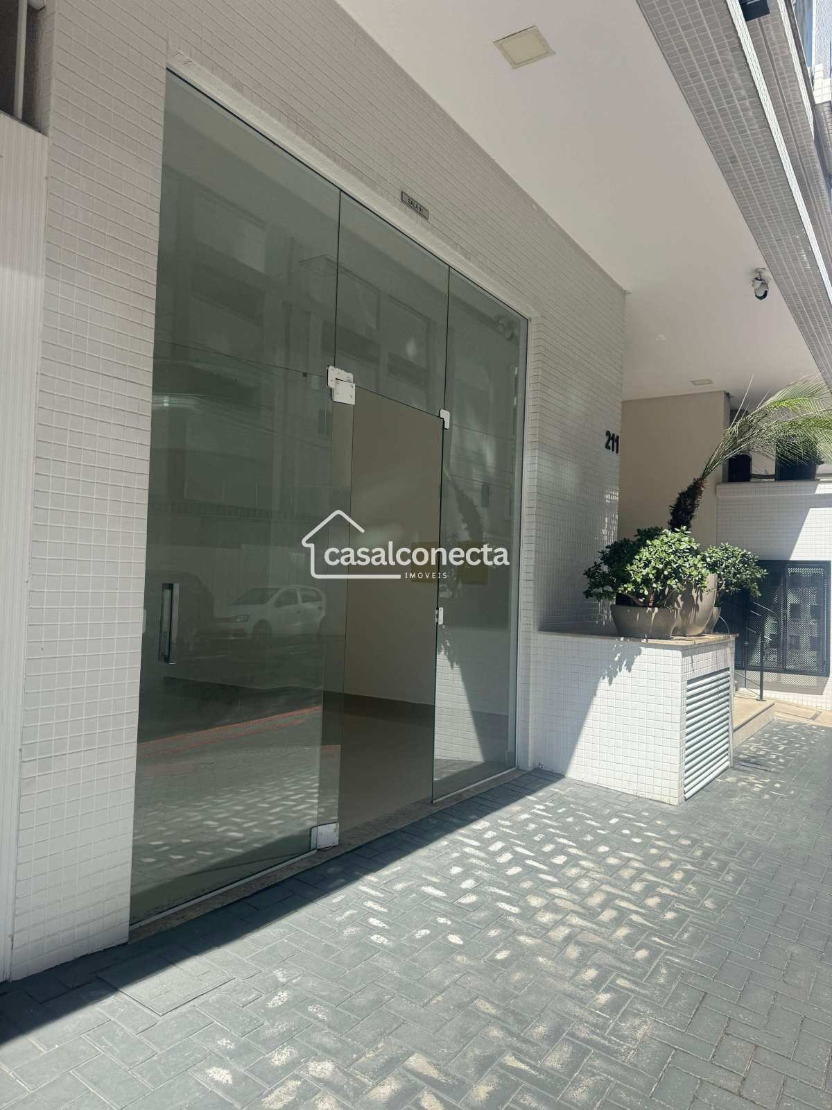 Sala comercial à venda, 93m² - Meia Praia,Itapema