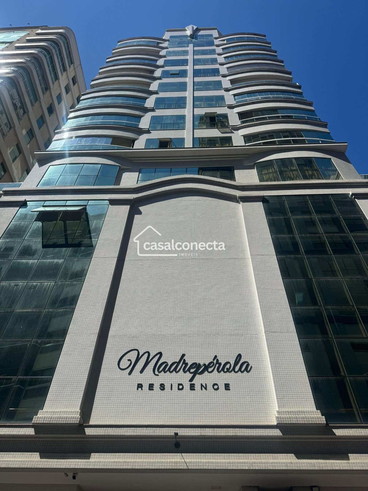  - ÓTIMA SALA COMERCIAL À VENDA