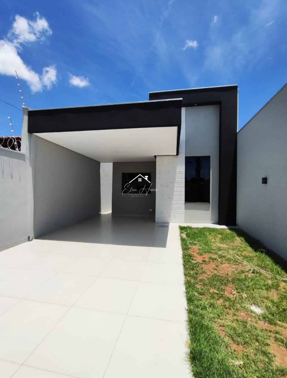 Baixou Valor, linda opção no Rita Vieira - Elaine Haddad - Corretora de Imóveis