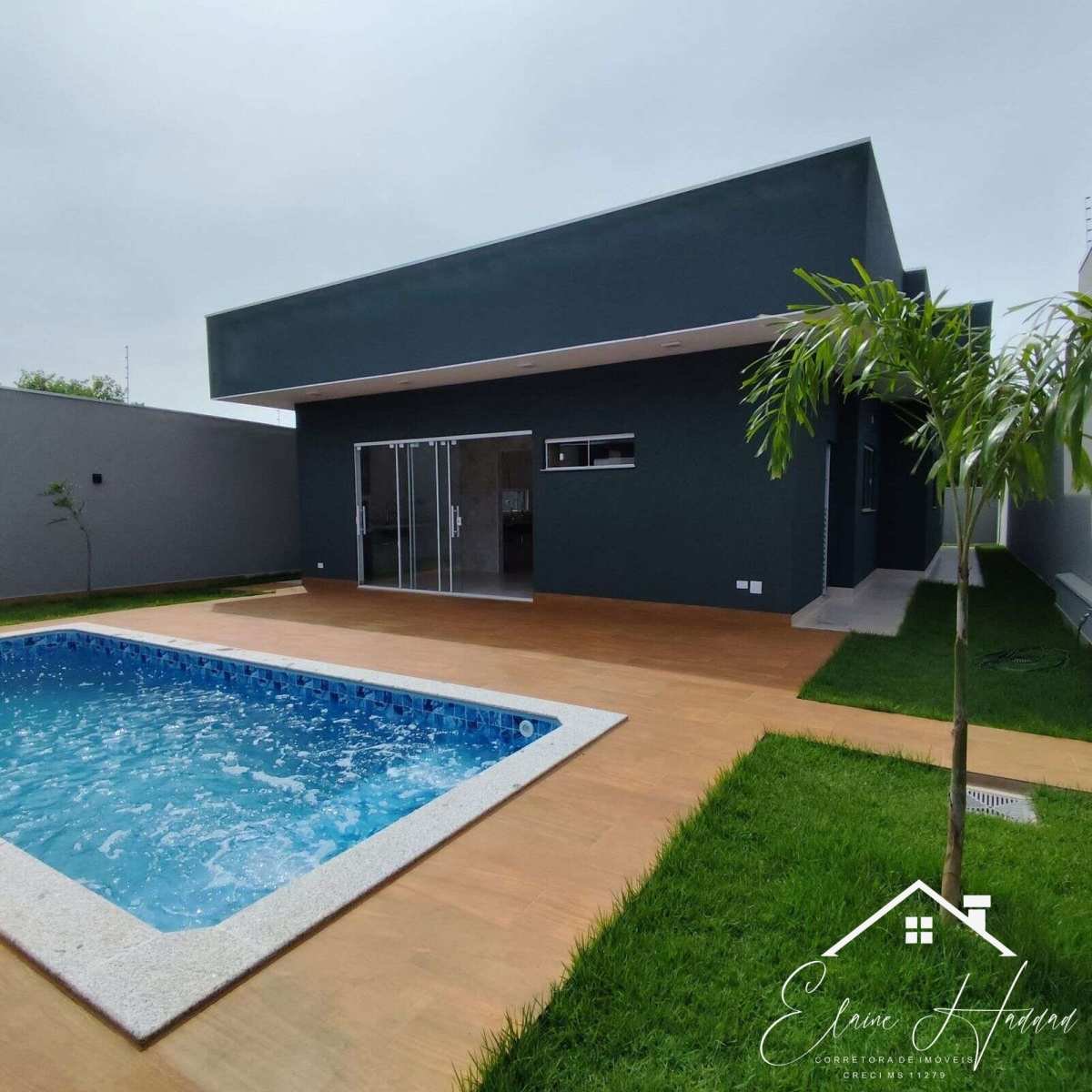 Casa à venda em Campo Grande, Rita Vieira, com 3 quartos - Elaine Haddad - Corretora de Imóveis