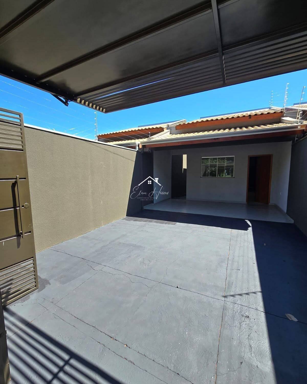 Casa a venda no bairro Moreninha - Elaine Haddad - Corretora de Imóveis