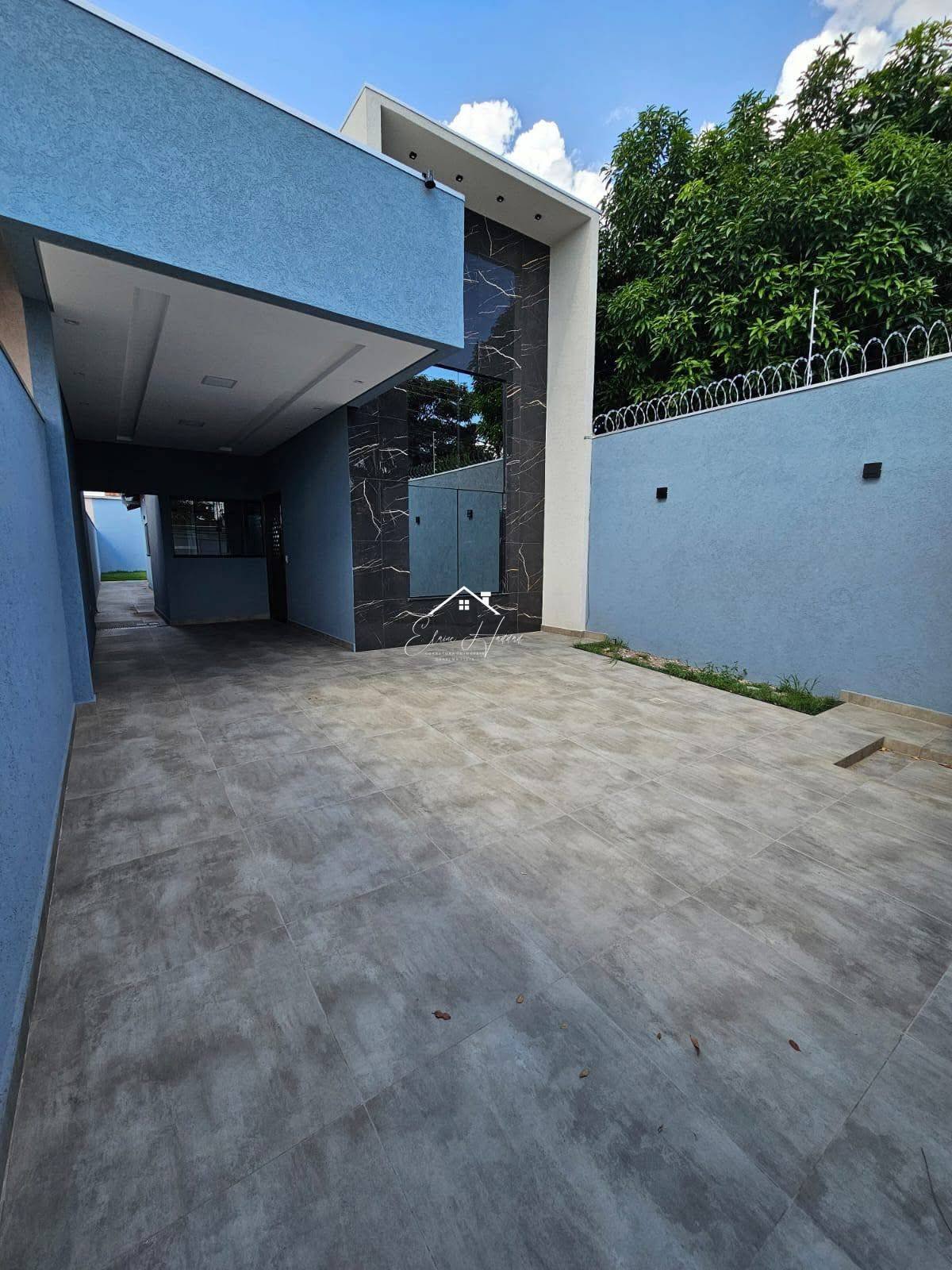 Casa lindíssima no bairro Leblon - Elaine Haddad - Corretora de Imóveis