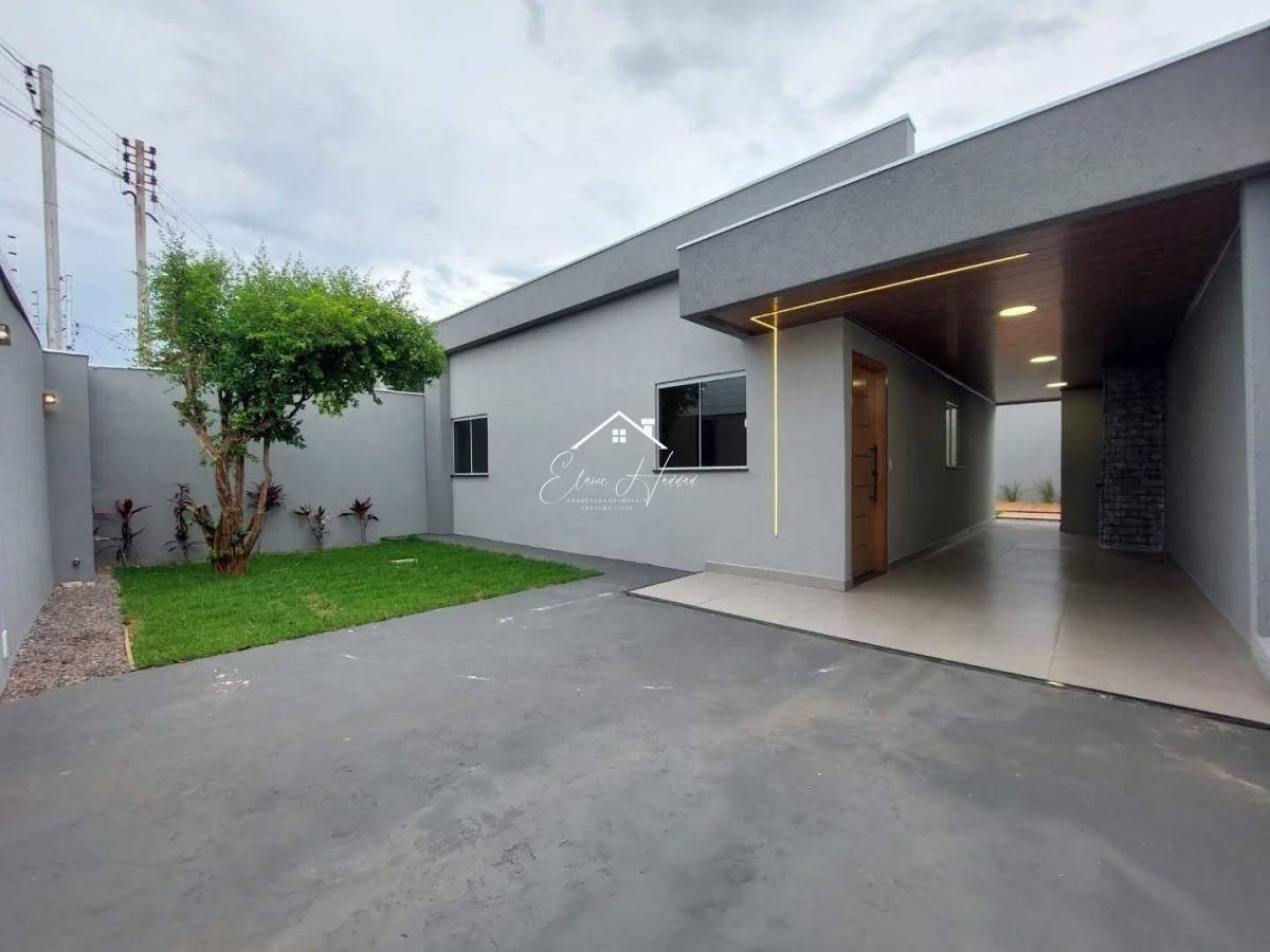 Casa Nova á venda no bairro Cohab - Elaine Haddad - Corretora de Imóveis