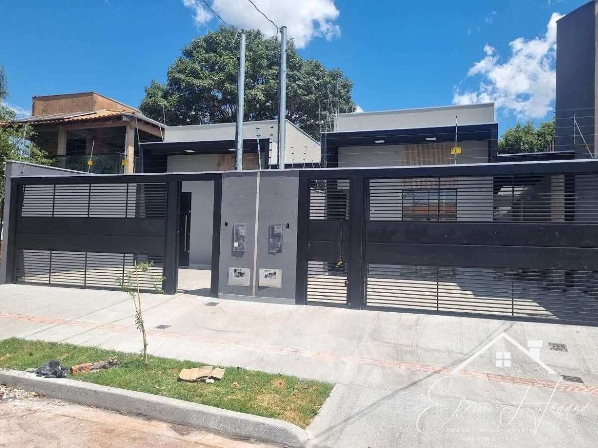 Casa Nova á venda no bairro Rita Vieira - Elaine Haddad - Corretora de Imóveis