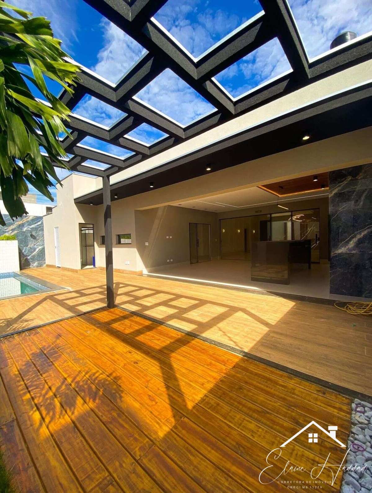 Casa Nova á venda no bairro Rita Vieira - Elaine Haddad - Corretora de Imóveis