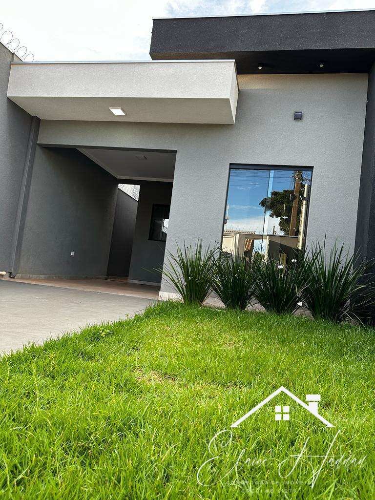 Casa Nova á venda no bairro Universitário - Elaine Haddad - Corretora de Imóveis