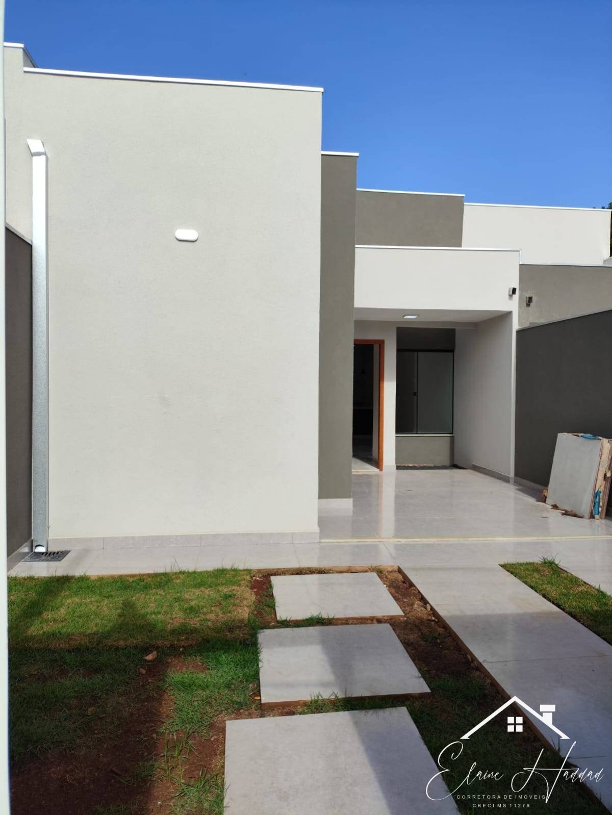 Casa Nova á venda no bairro vila Morumbi - Elaine Haddad - Corretora de Imóveis