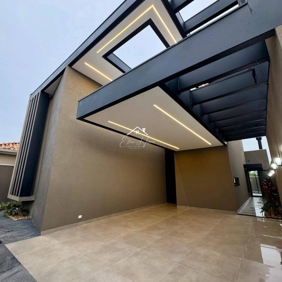 Casa Nova á venda no bairro Vila Polonês - Elaine Haddad - Corretora de Imóveis