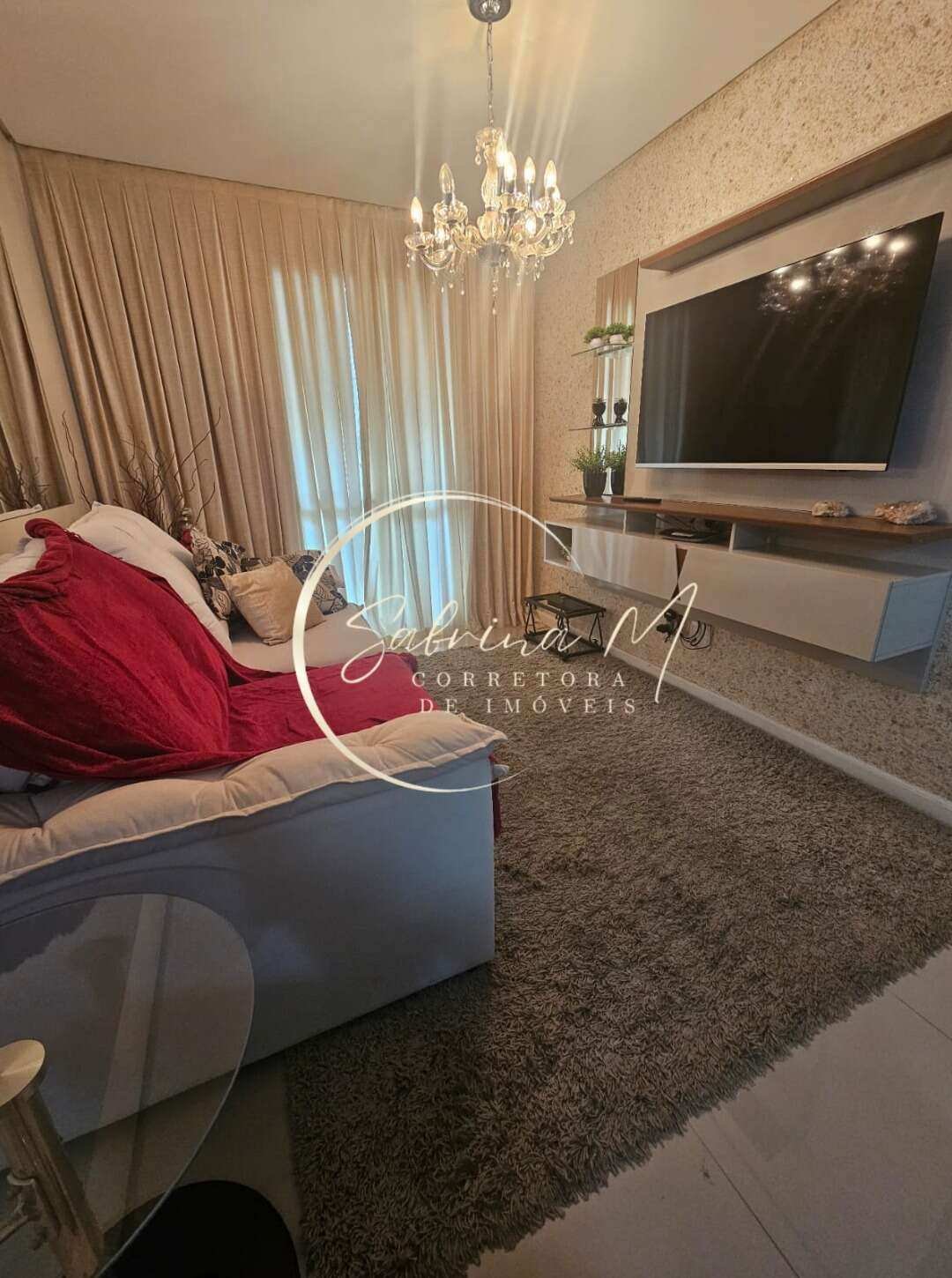  - Apartamento Semimobiliado