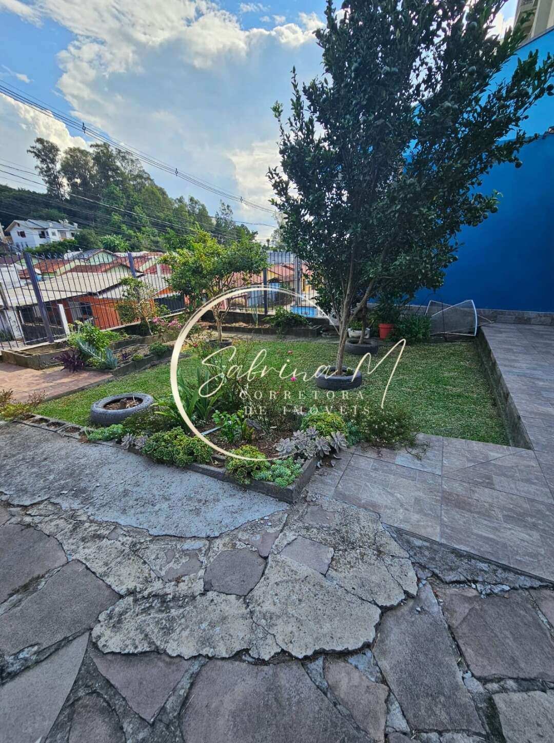 Casa à venda com 3 quartos - Esplanada,Caxias do Sul