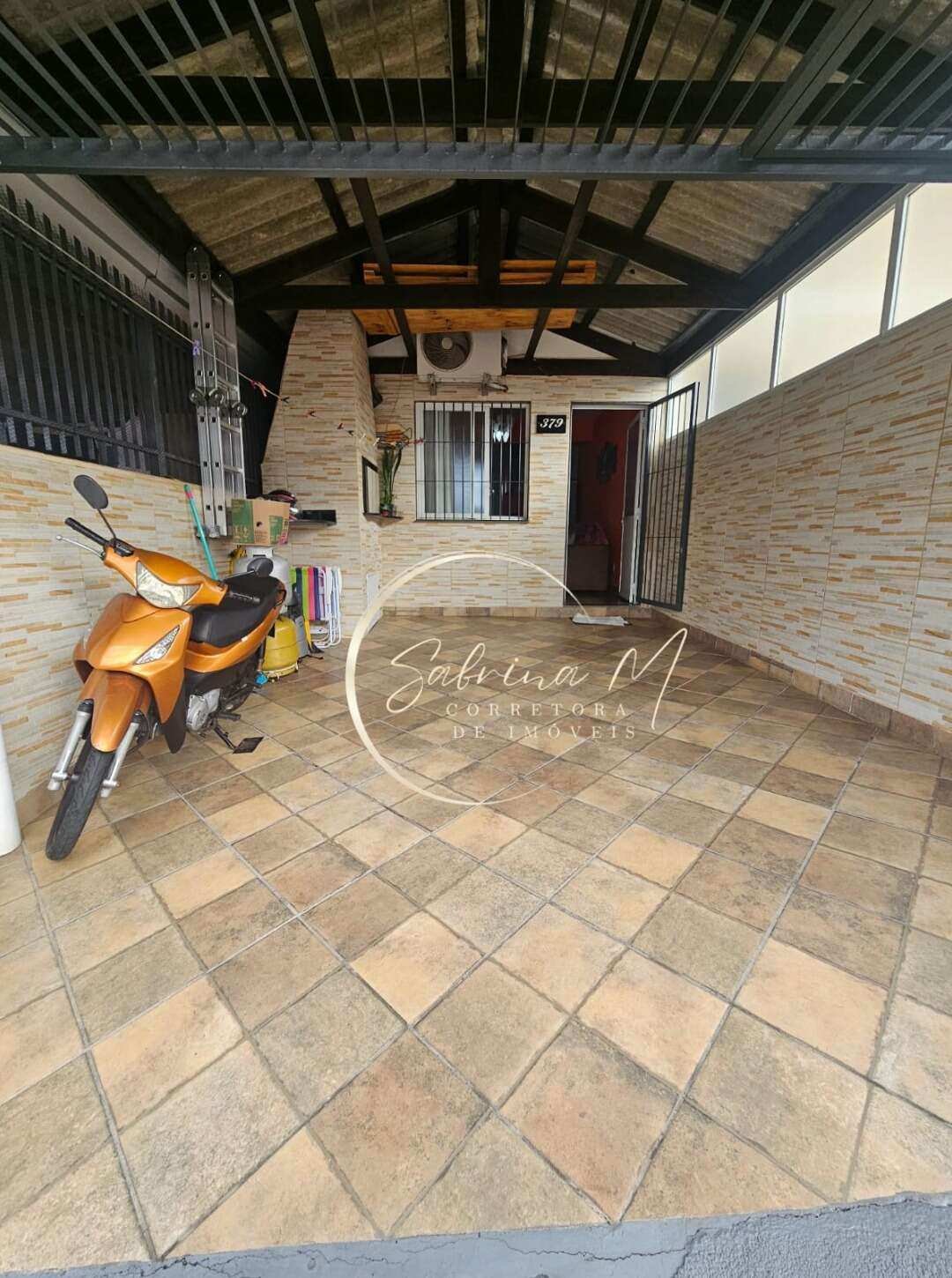 Sobrado à venda com 2 quartos, 50m² - Charqueadas,Caxias do Sul