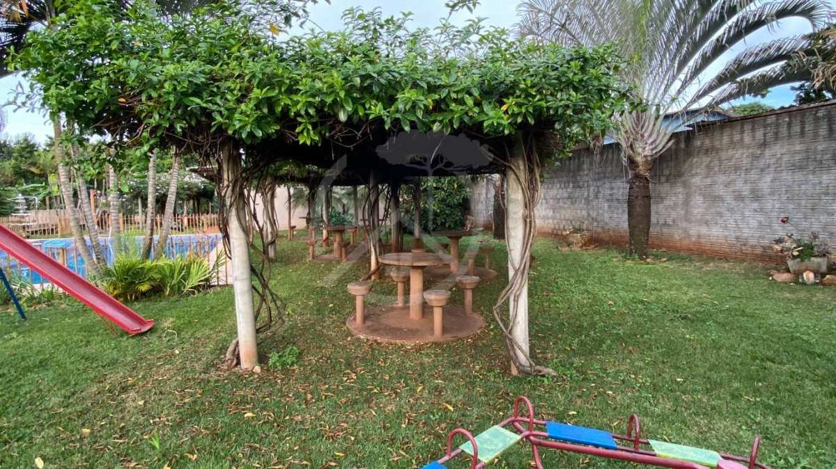  - Chácara dos Seus Sonhos à Venda! Pronta para lazer e com espaço para construção.