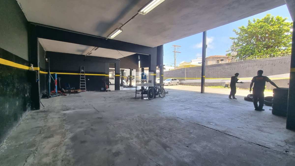 Depósito-Galpão, 750 m² - Foto 2