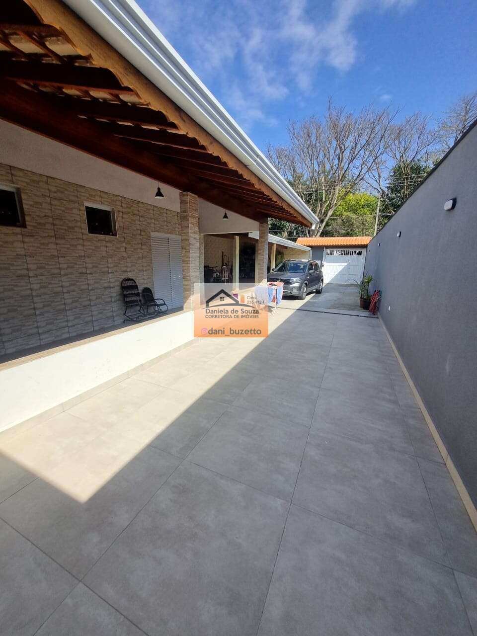 Casa à venda em Jundiaí, Parque Represa, com 2 quartos, 300m² - Daniela deSouza