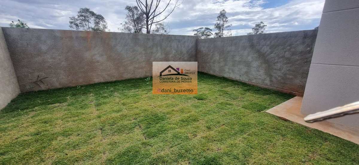 Casa à venda em Várzea Paulista, Jardim Promeca, com 3 quartos, 68m² - Daniela deSouza