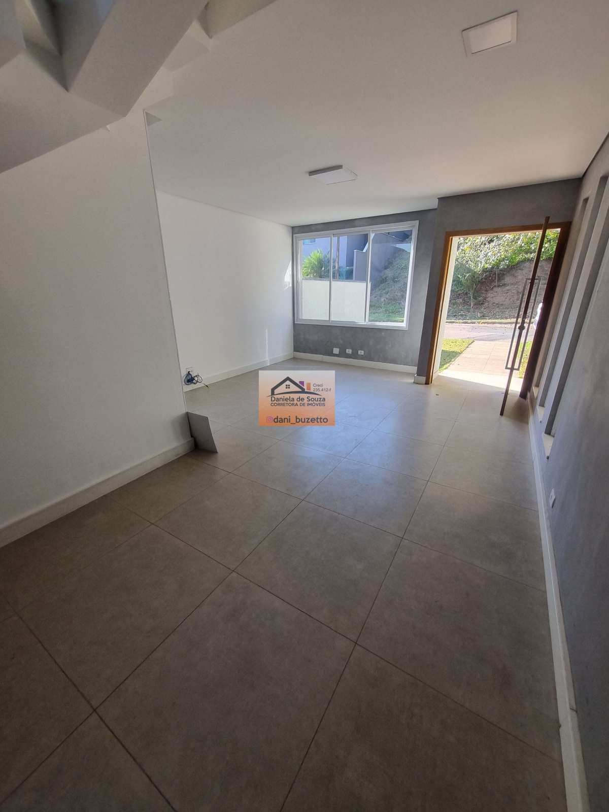 Casa de condomínio em Campo Limpo Paulista, Portal da Primavera, com 3 quartos, 215m² - Daniela deSouza