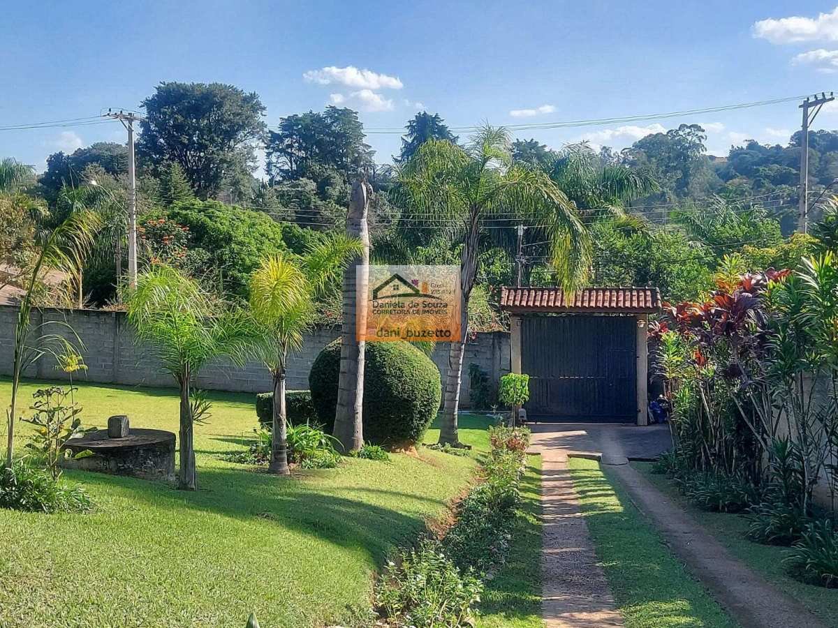 Chácara à venda com 4 quartos, 330m² - Figueira Branca,Campo Limpo Paulista