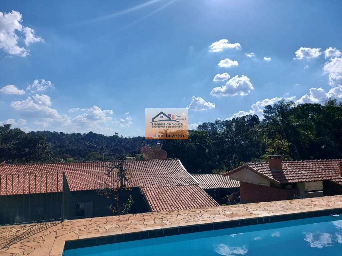 Chácara à venda com 4 quartos, 330m² - Figueira Branca,Campo Limpo Paulista