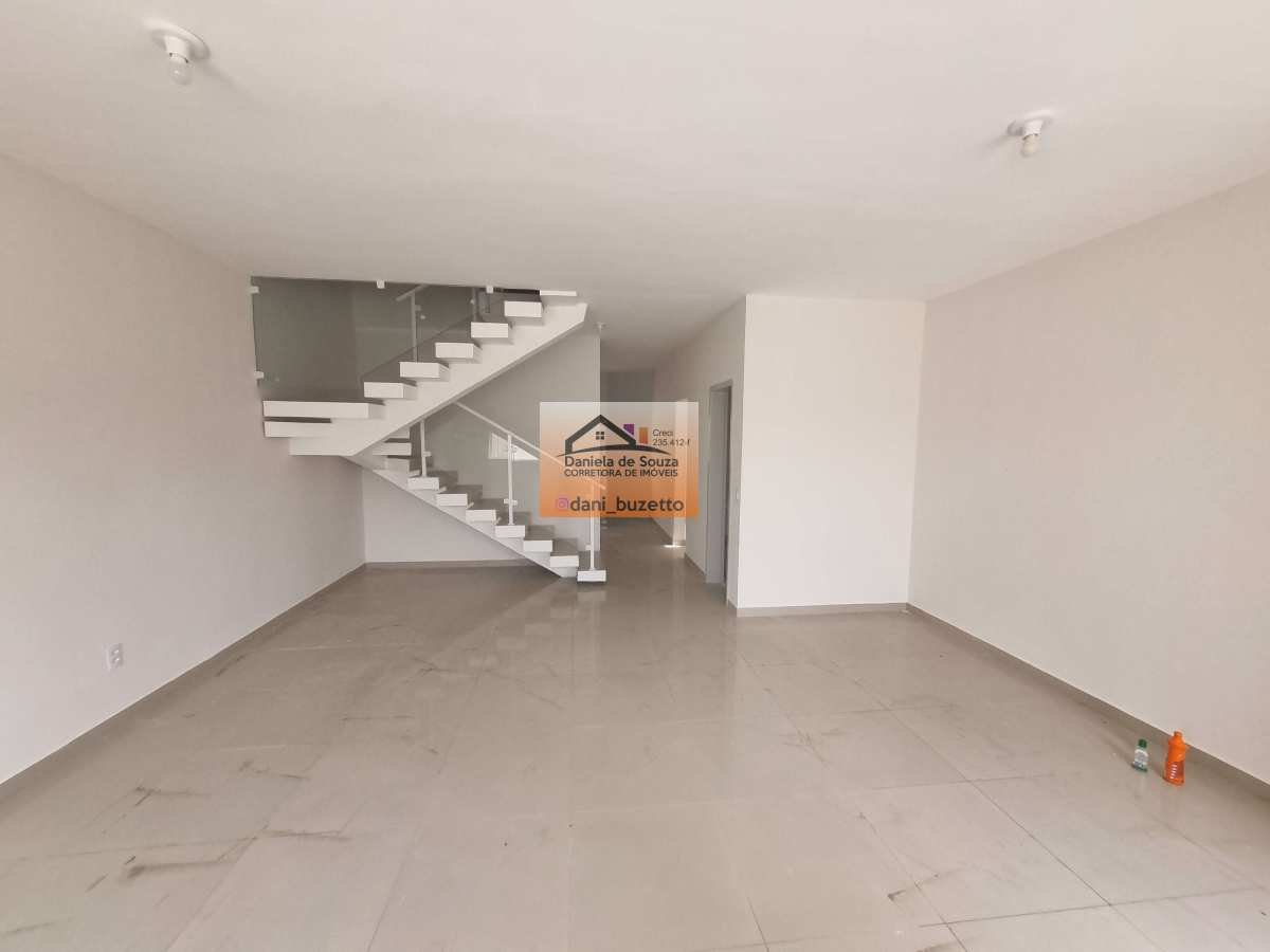 Sobrado à venda com 3 quartos, 128,28m² - Jardim Vitória,Campo Limpo Paulista