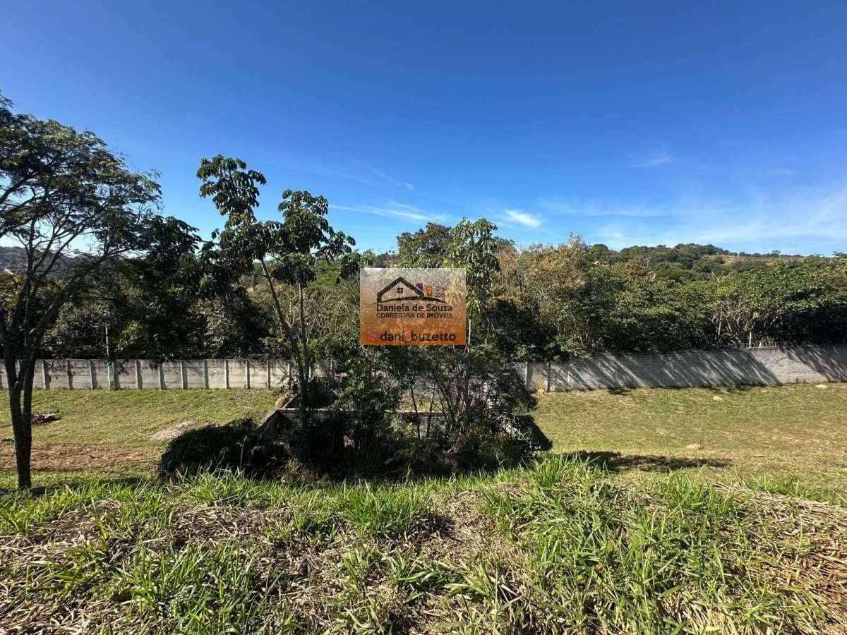 Terreno à venda - cond. Chacur,Várzea Paulista