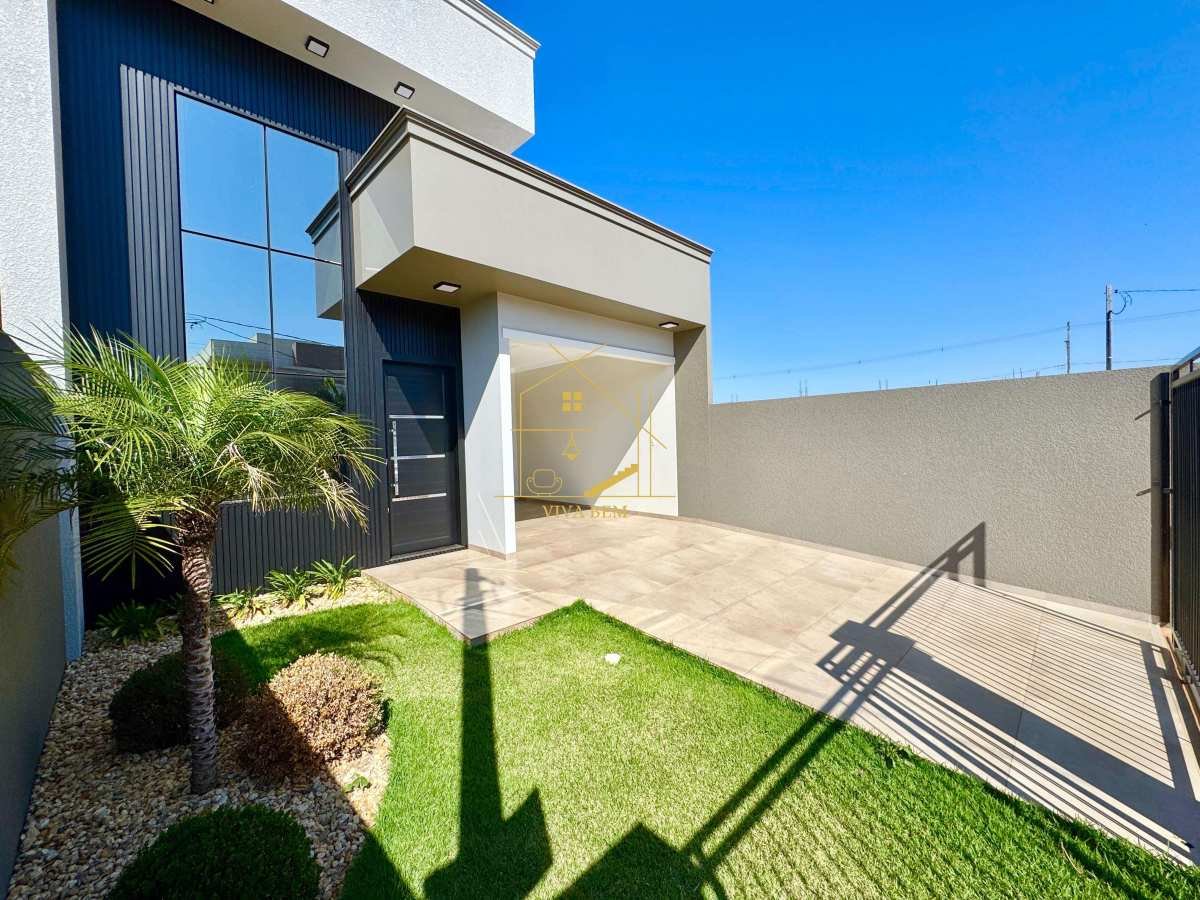 Casa à venda - Acabamentos modernos - 3 quartos - 100m²