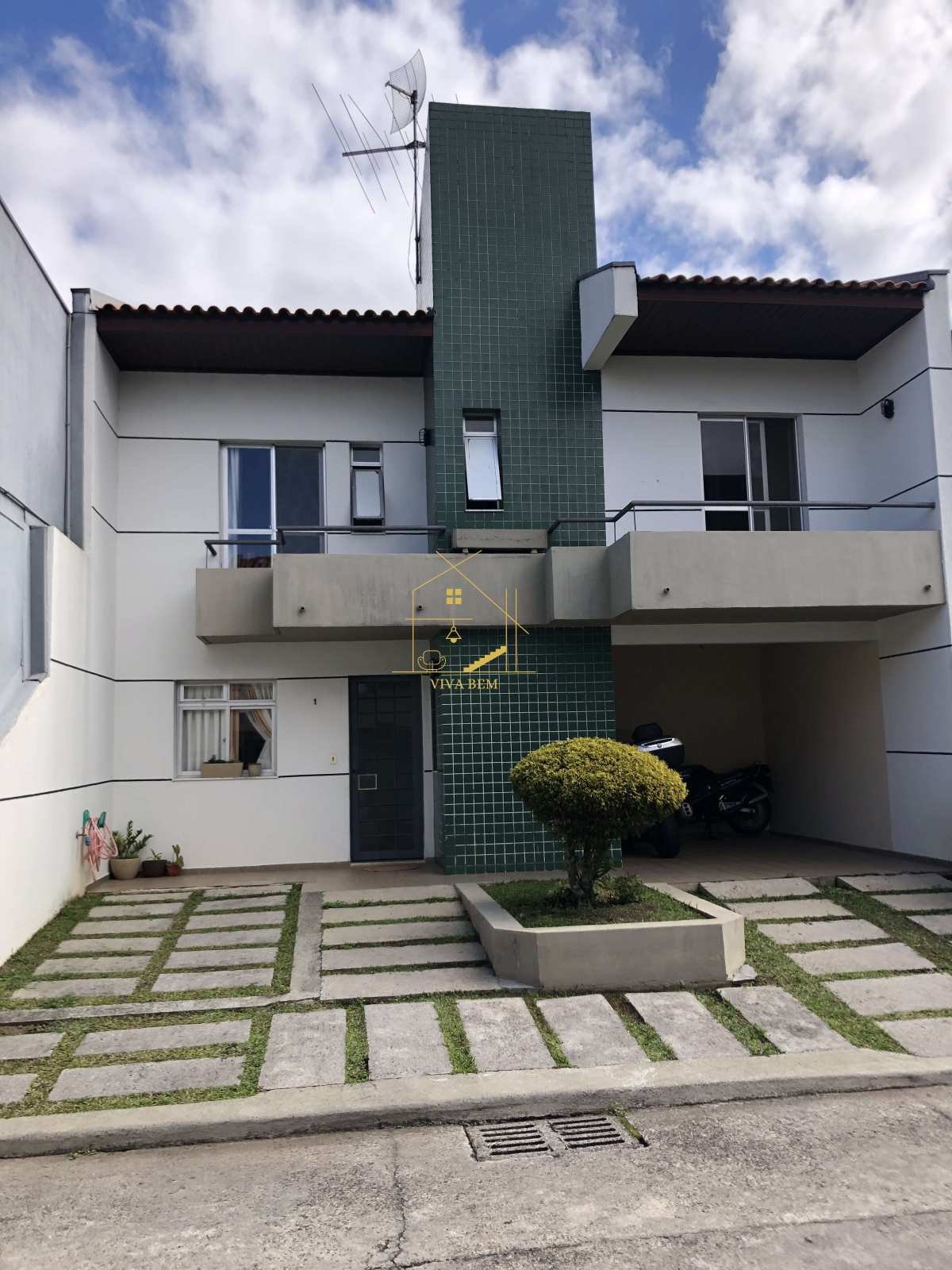 Sobrado em condomínio à venda em Curitiba, Alto Boqueirão, com 3 quartos, 109,48m²