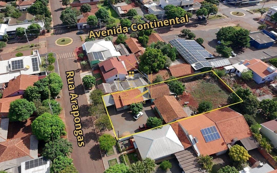 Terreno com 3 Casas à Venda no Centro de Pato Bragado - PR