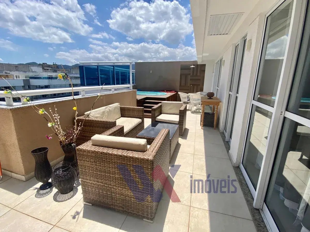 Cobertura à venda, Recreio dos Bandeirantes, com 2 quartos, 154m²